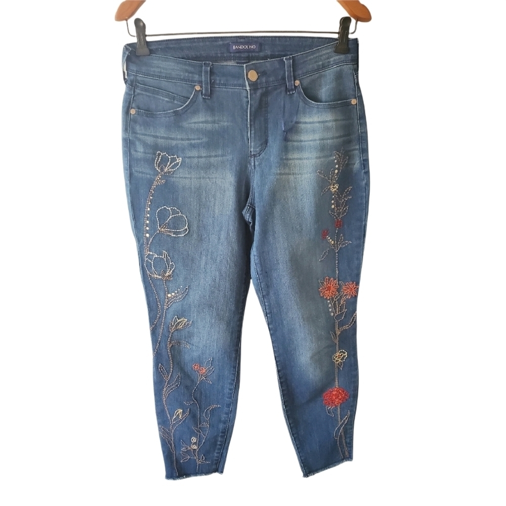 Bandolino Floral Embroidered Boho Hippie Festival Jeans Size 6